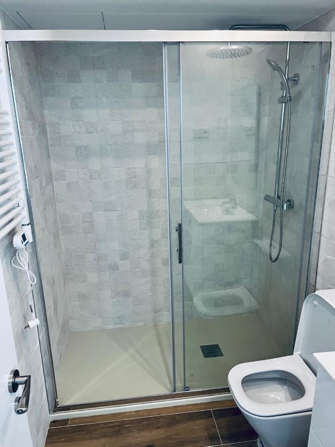 Bernabeu/ C.Universitaria Apartments Madrid Dış mekan fotoğraf