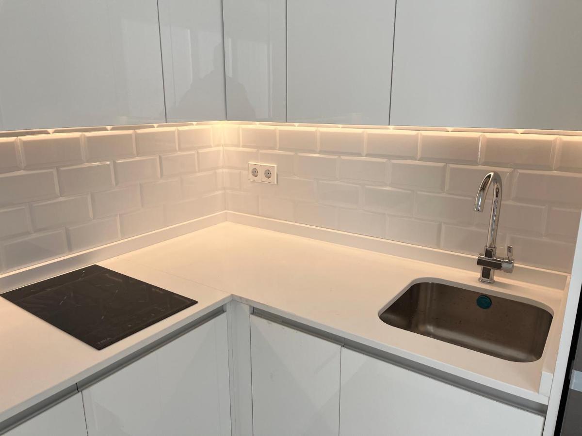 Bernabeu/ C.Universitaria Apartments Madrid Dış mekan fotoğraf